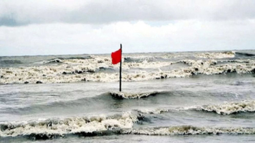 বঙ্গোপসাগরে নিম্নচাপ, ৪ সমুদ্রবন্দরে ৩ নম্বর সতর্ক সংকেত