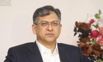 সরকার ক্রসফায়ার চায় না, আইজিপির বক্তব্য ঠিক হয়নি: স্বরাষ্ট্রমন্ত্রী