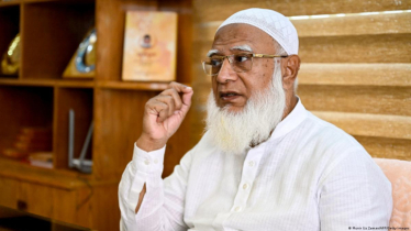 ডিআইজির বাড়িতে মাদকের আসর, আইনশৃঙ্খলা পরিস্থিতির অবনতির প্রমাণ