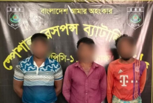 টেকনাফে দেড় লক্ষ ইয়াবাসহ ৩ রোহিঙ্গা মাদক কারবারি গ্রেফতার