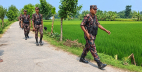 সীমান্তে বিএসএফের ঠেলে দেওয়া ৩ যুবককে ফেরত পাঠাল বিজিবি