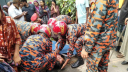 চরভদ্রাসনে মোটরসাইকেল-অটোরিকশার মুখোমুখি সংঘর্ষ