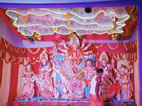 দুমকির পাঁচ ইউনিয়নে ১১ মণ্ডপে দুর্গাপূজার আয়োজন