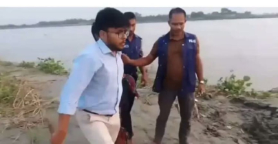 সদরপুরে পদ্মায় ইলিশ ধরতে গিয়ে ধরা, জেলের এক মাসের কারাদণ্ড