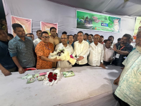 কক্সবাজারে ৭ পূজামণ্ডপ পরিদর্শন করলেন এমপি কাজল