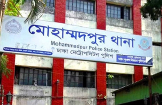 মোহাম্মদপুরে নারী ও কিশোরসহ গ্রেপ্তার ১৩ ছিনতাইকারী