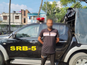 রাজশাহীতে হত্যাচেষ্টা ও চাঁদাবাজি মামলার আসামি গ্রেপ্তার