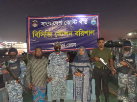 কীর্তনখোলায় বালু চোর ধরতে গভীর রাতে ইউএনওর অভিযান