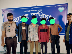 কক্সবাজার সদরে পুলিশের অভিযানে ইয়াবাসহ গ্রেপ্তার ১০