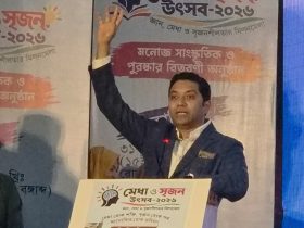 প্রাথমিক শিক্ষায় বইয়ের পাশাপাশি যুক্ত হবে লার্নিং টয়