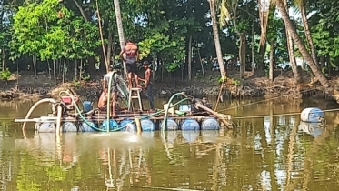 বাগেরহাটে ভূগর্ভস্থ বালু লুটের মহোৎসব, হুমকিতে-রাস্তা ও ফসলি জমি