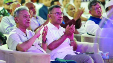 চট্টগ্রামের জেএম সেন হল পূজামণ্ডপ পরিদর্শন প্রধানমন্ত্রীর