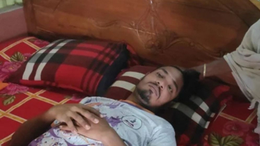 লেগুনায় উঠে অচেতন, মাইক্রোবাসে নিয়ে মুক্তিপণ দাবির অভিযোগ
