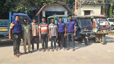 ধামরাইয়ে গ্যারেজে ডাকাতির ঘটনায় ৪ জন গ্রেপ্তার