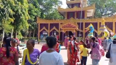 খাগড়াছড়িতে ঐতিহ্যবাহী য়ংড বৌদ্ধ বিহারে প্রবারণা পূর্ণিমা উদযাপন