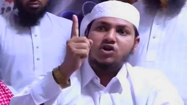 অসুস্থ বাবার খোঁজ-খবর নেন না আলোচিত বক্তা তাশরীফ