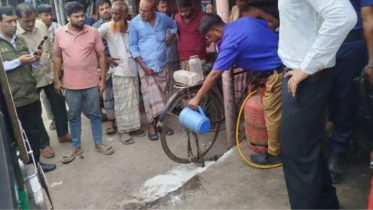 বাঁশখালীতে তিন প্রতিষ্ঠানকে জরিমানা