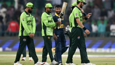 পাকিস্তানকে উড়িয়ে ত্রিদেশীয় সিরিজের ফাইনালে শ্রীলঙ্কা