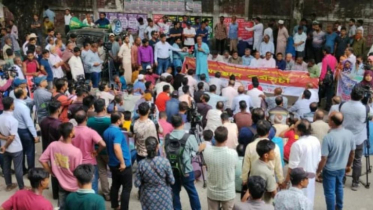 চট্টগ্রাম বন্দরে এনসিটি ইজারার প্রতিবাদে শ্রমিকদের অবস্থান