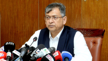 শেখ হাসিনার ফেরা নিয়ে মুখ খুললেন স্বরাষ্ট্রমন্ত্রী