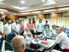 বাস চাপায় ইবি শিক্ষার্থীর বাবার মৃত্যু, ক্ষতিপূরণ দাবি