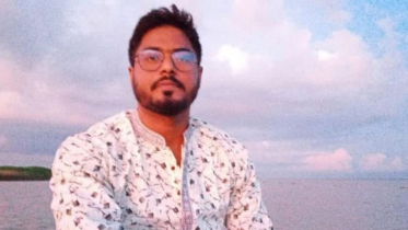 পরকীয়ার অভিযোগ ঘিরে বাঘায় জামায়াত নেতাকে মারধর, বাড়িতে অগ্নিসংযোগ