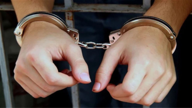 কুমিল্লায় কিশোর গ্যাং সন্দেহে আটক  ২৫৪